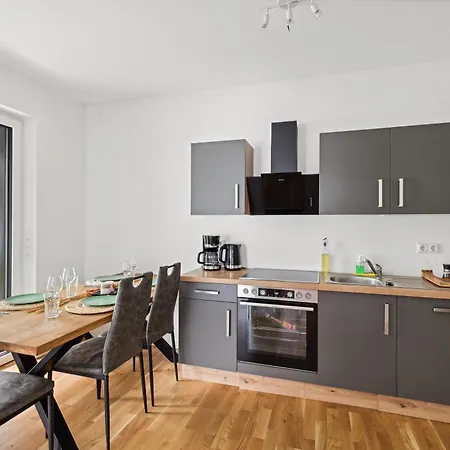 Sali Homes R4 - High-quality With Terrace Apartmán *