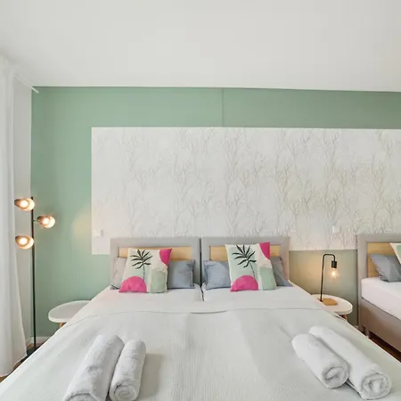Apartment Sali Homes R4 - High-quality With Terrace Bayreuth