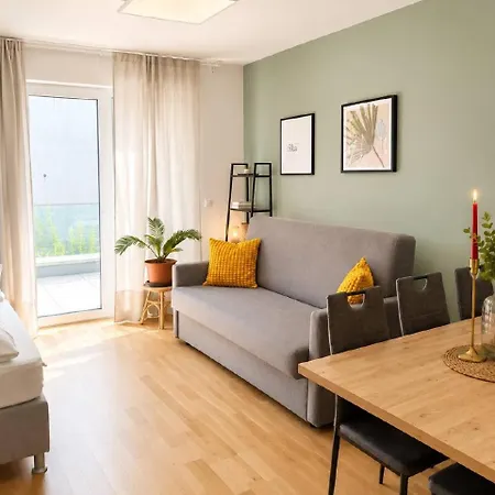 Salí Homes R4 - High-quality With Terrace